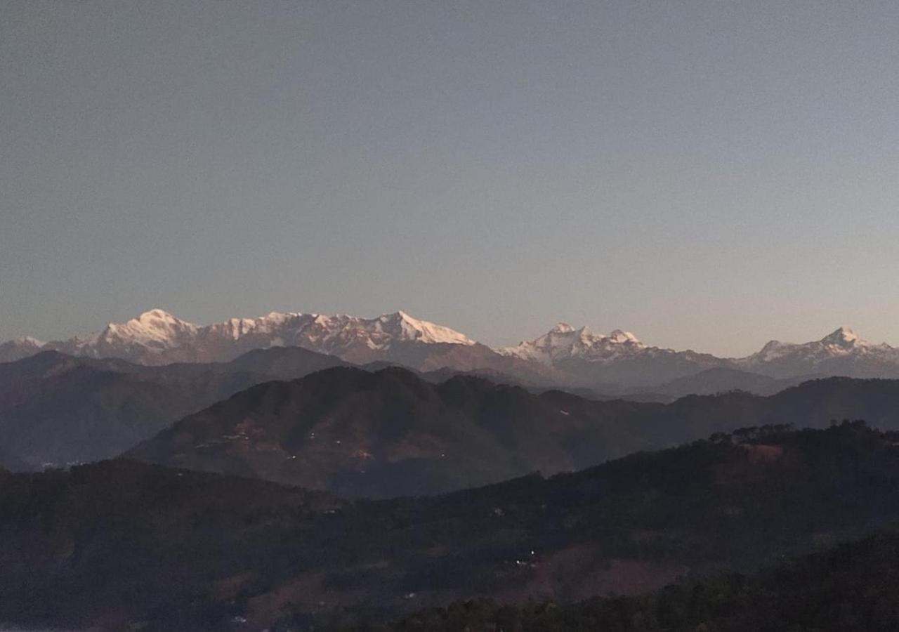Himalaya Mount View Resort Uttarakhand Kausani Exterior photo